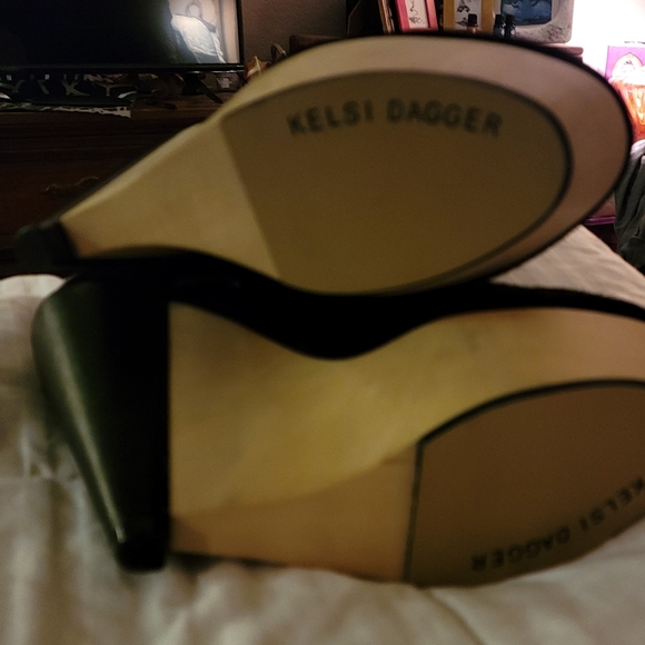 Kelsi Dagger Platform Suede Booties - Black - Picture 4 of 5